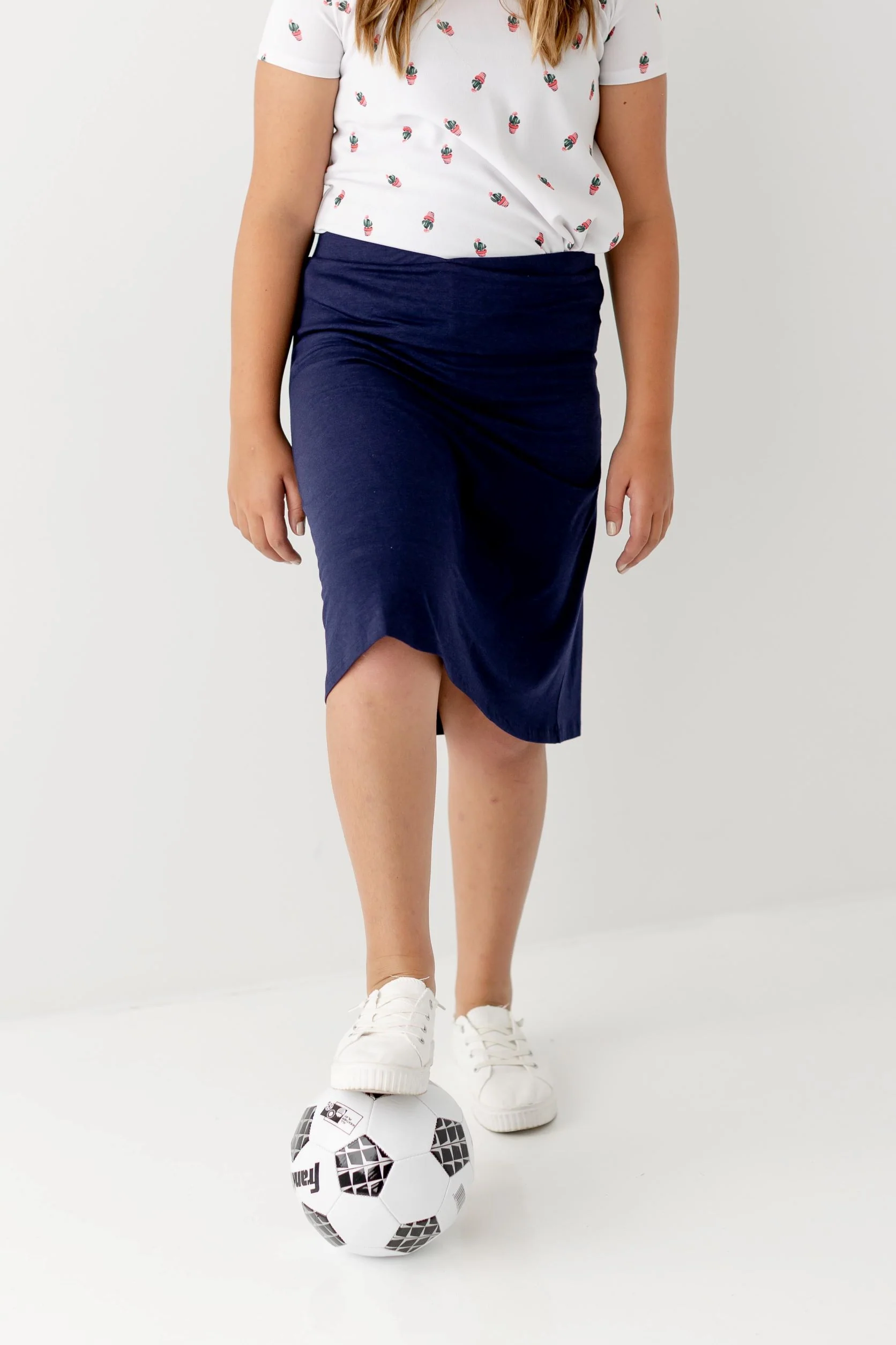 Zoey Girl Skort in Navy - Image 3