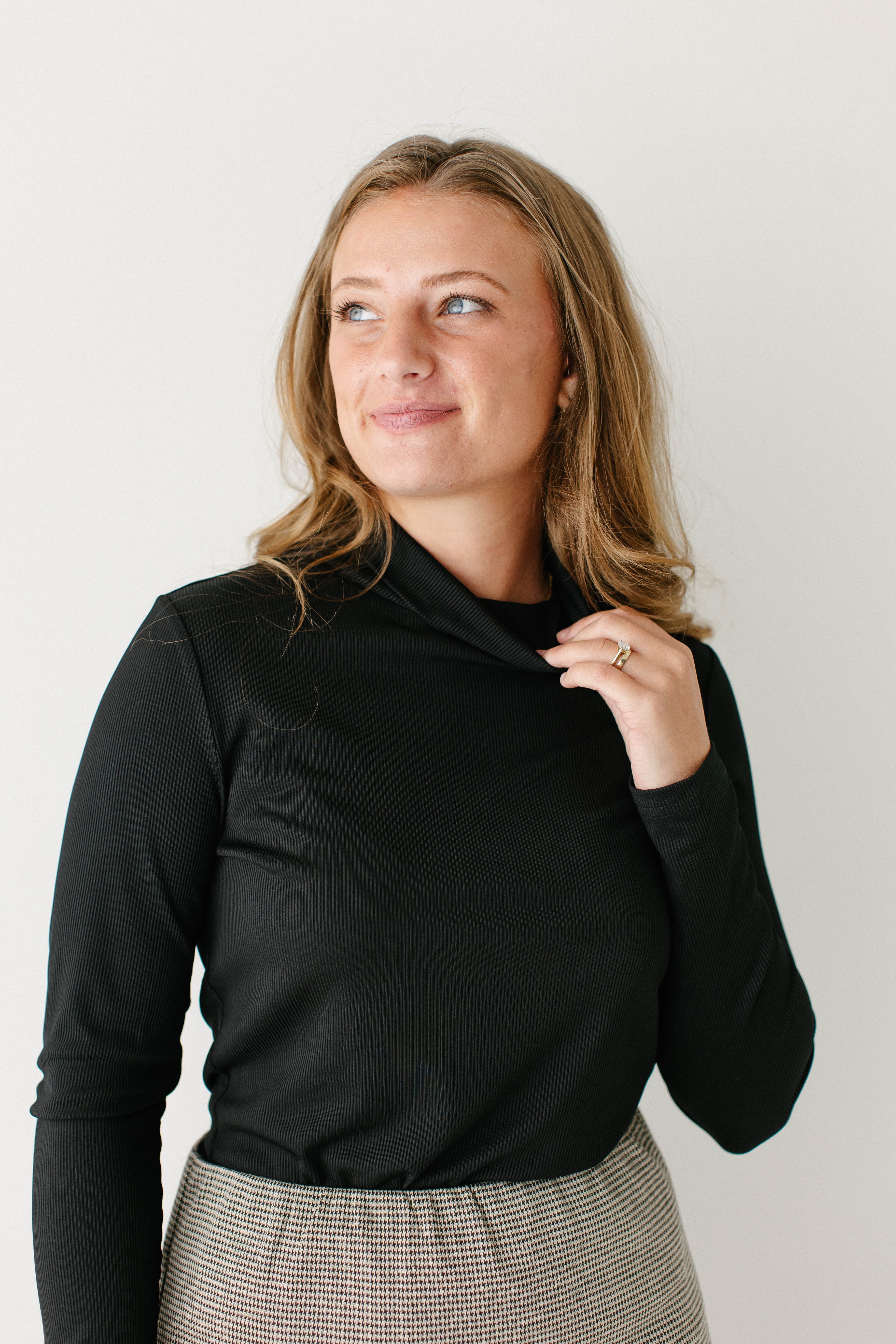 Zuri Ribbed Turtleneck FINAL SALE - Image 18