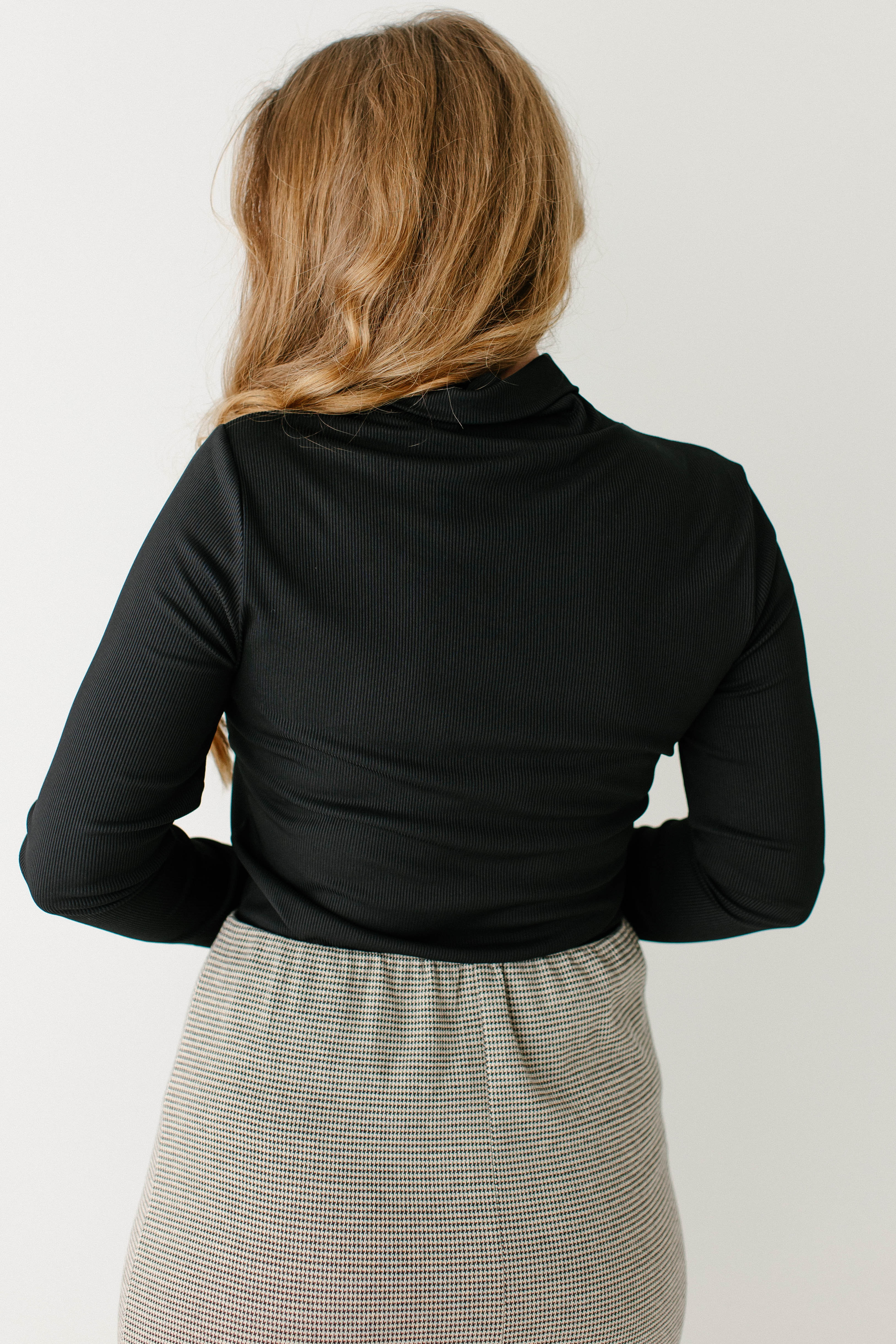 Zuri Ribbed Turtleneck FINAL SALE - Image 23